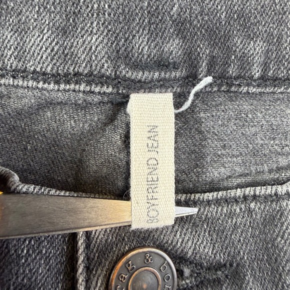 Rag & Bone Boyfriend Jeans Women's Size 28 Gray Distressed Denim Pants - Picture 3 of 8